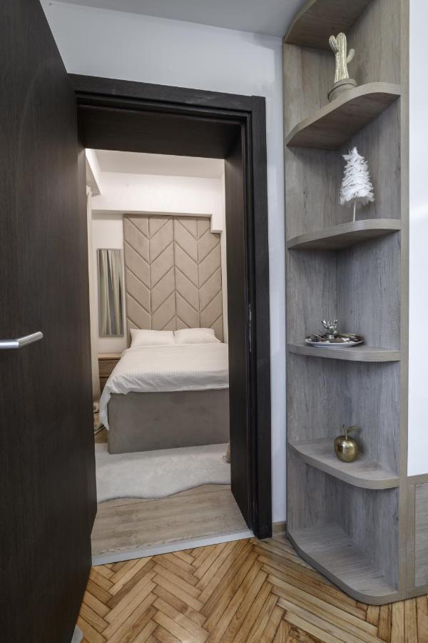 Jednosobni Apartman Ted - One Bedroomed Apartment Ted Sajmiste Kültér fotó