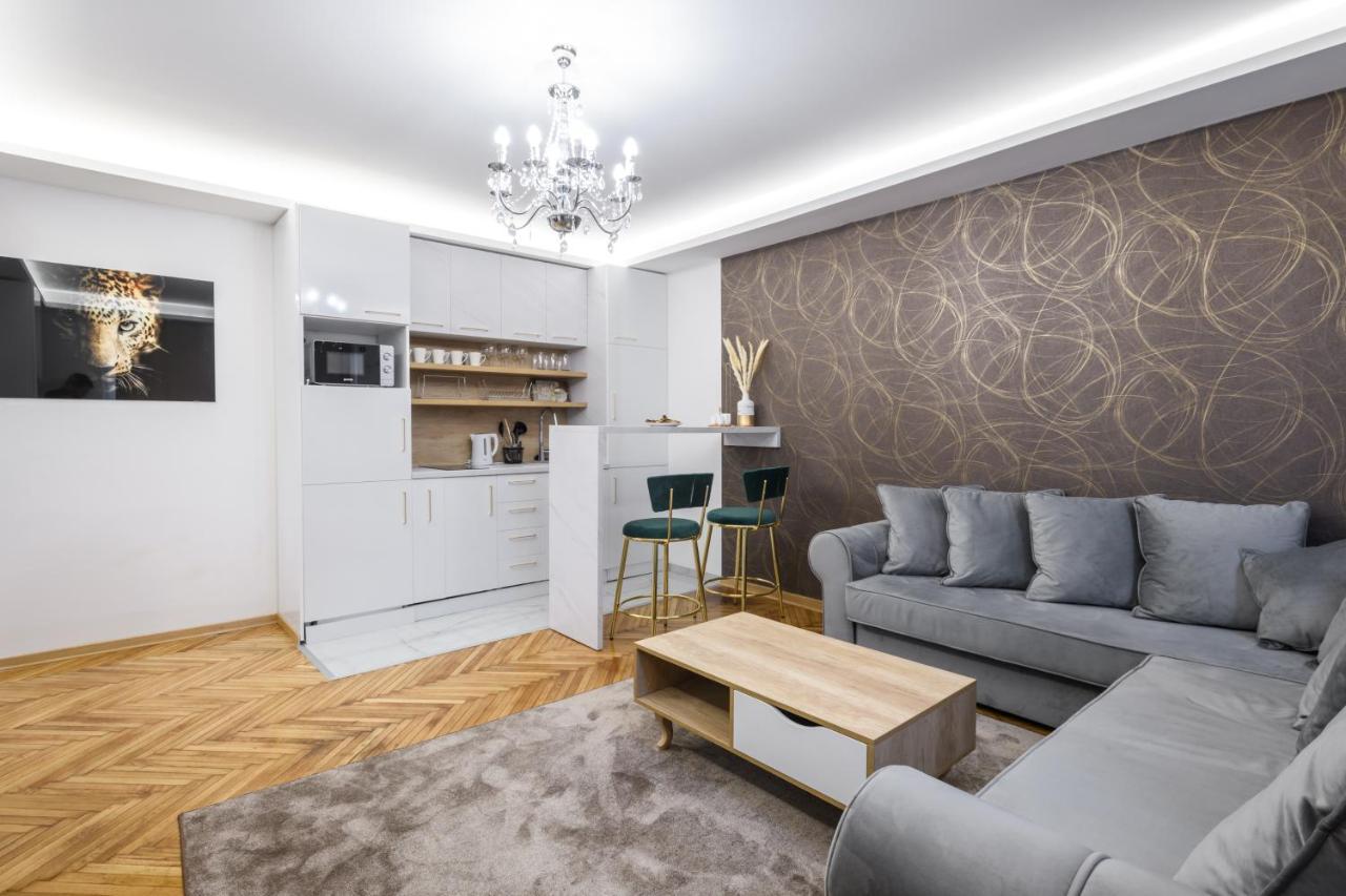 Jednosobni Apartman Ted - One Bedroomed Apartment Ted Sajmiste Kültér fotó